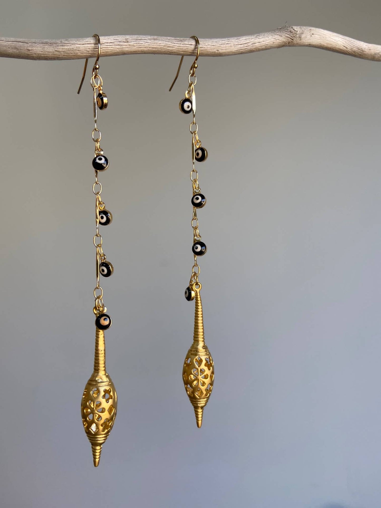 Heather Kahn - Witchy Shoulder Duster Earrings
