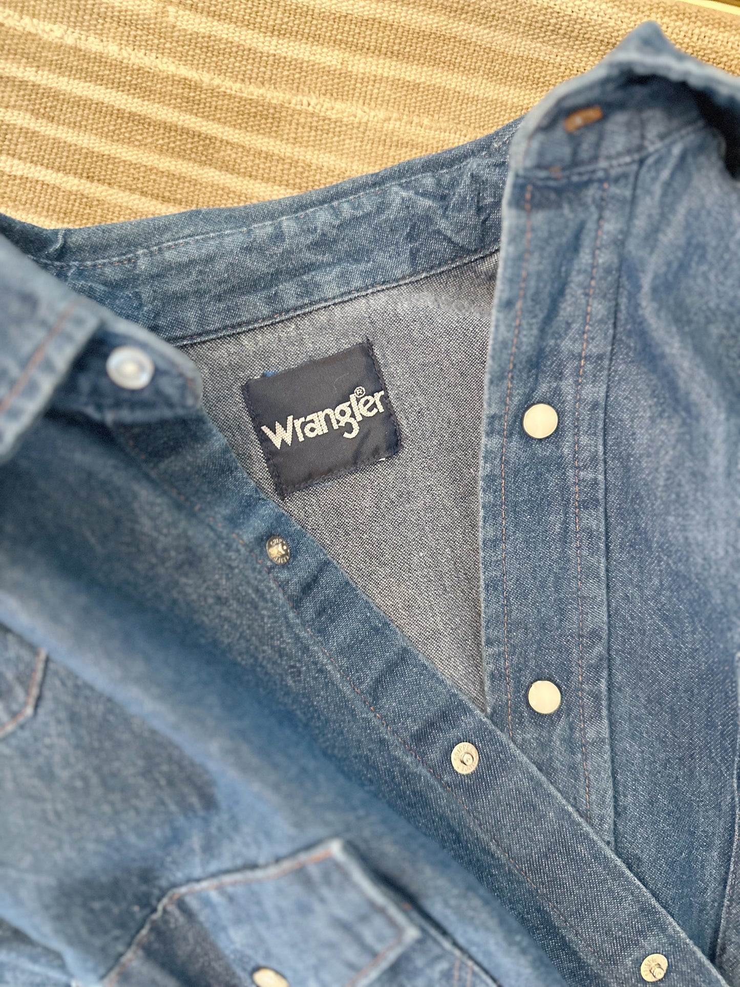 Vintage Wrangler denim button up shirt jacket