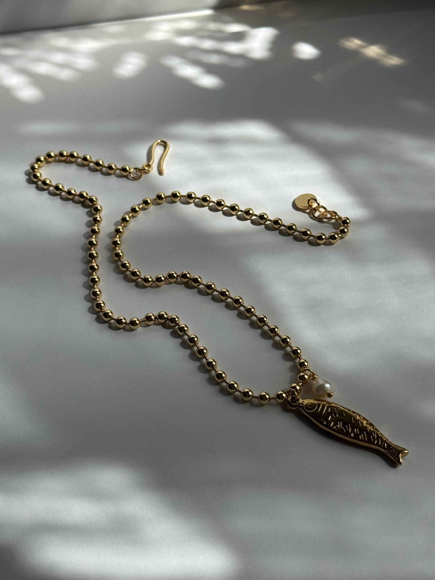 Tramps+Thieves - Perla y Pes Necklace