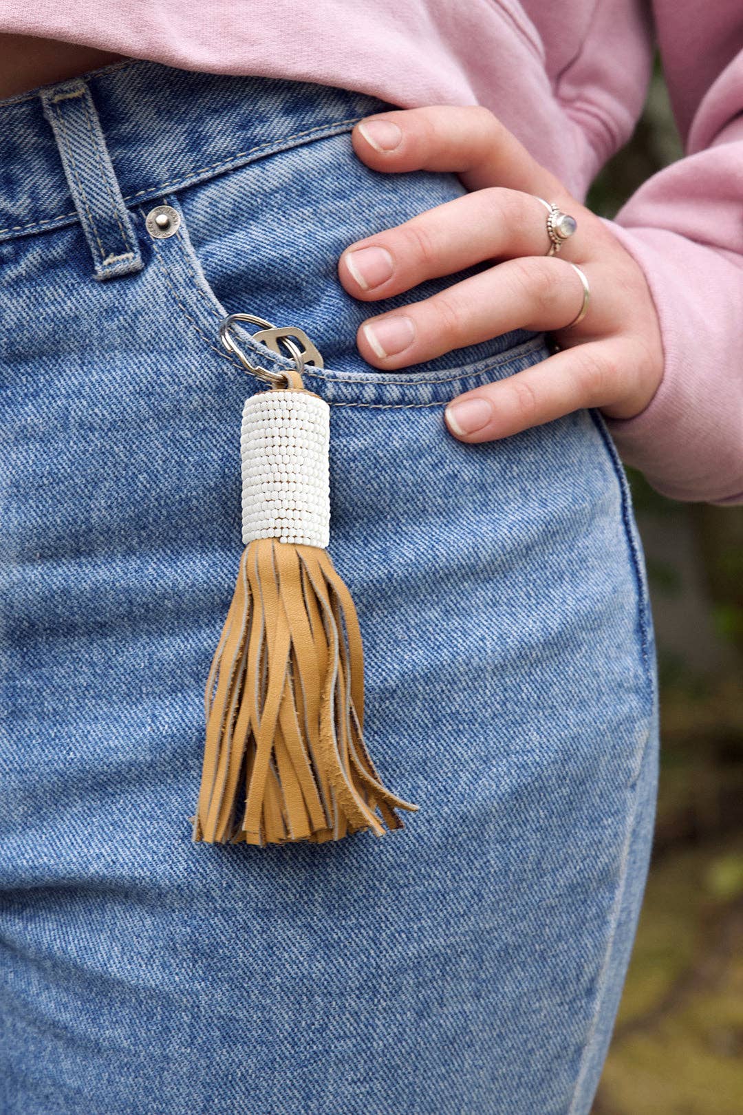 Swahili | AFRICAN MODERN - Wayfarer Tassel Key Ring with White Beads