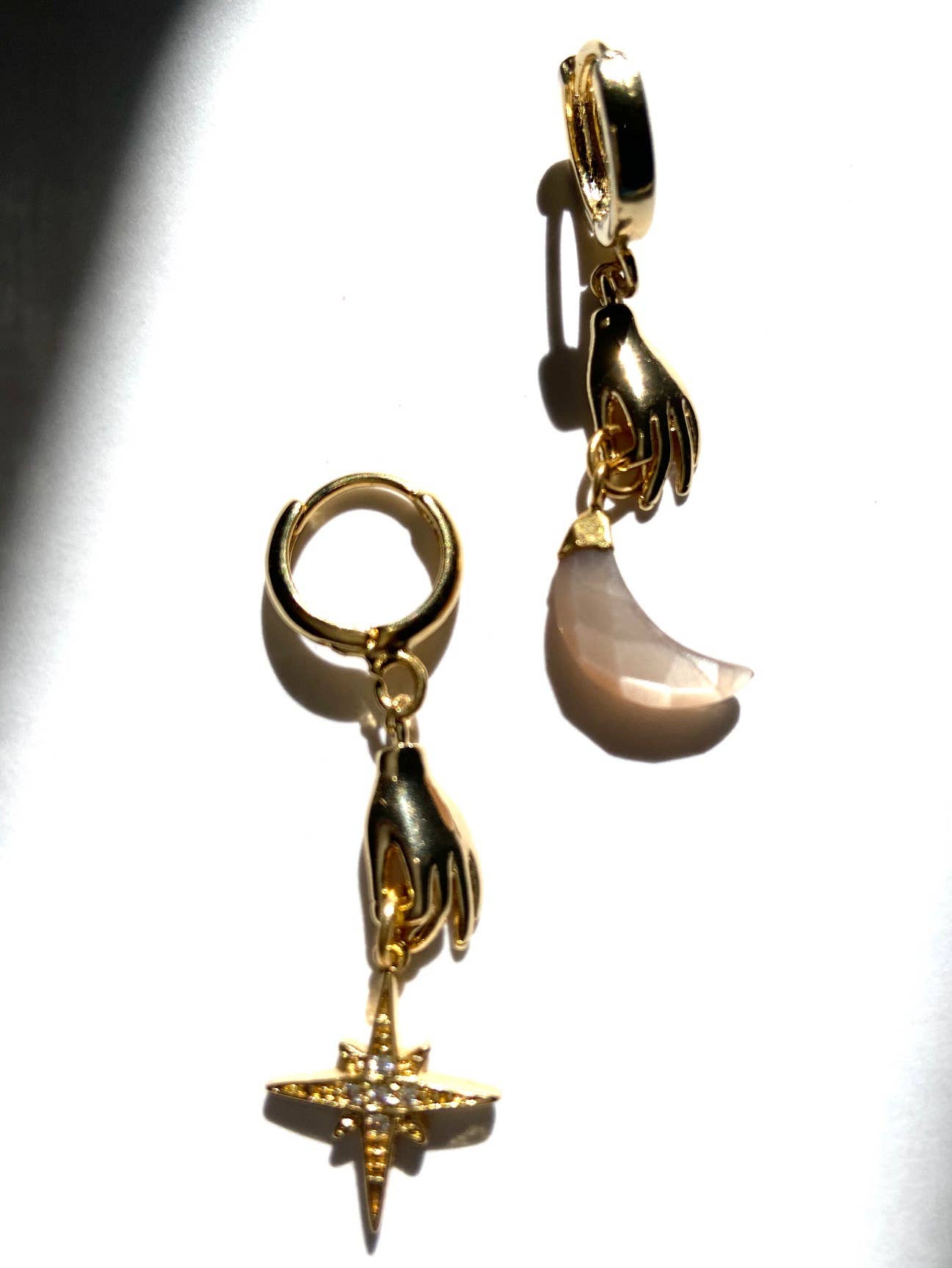 Heather Kahn - Touch of Magic Earrings