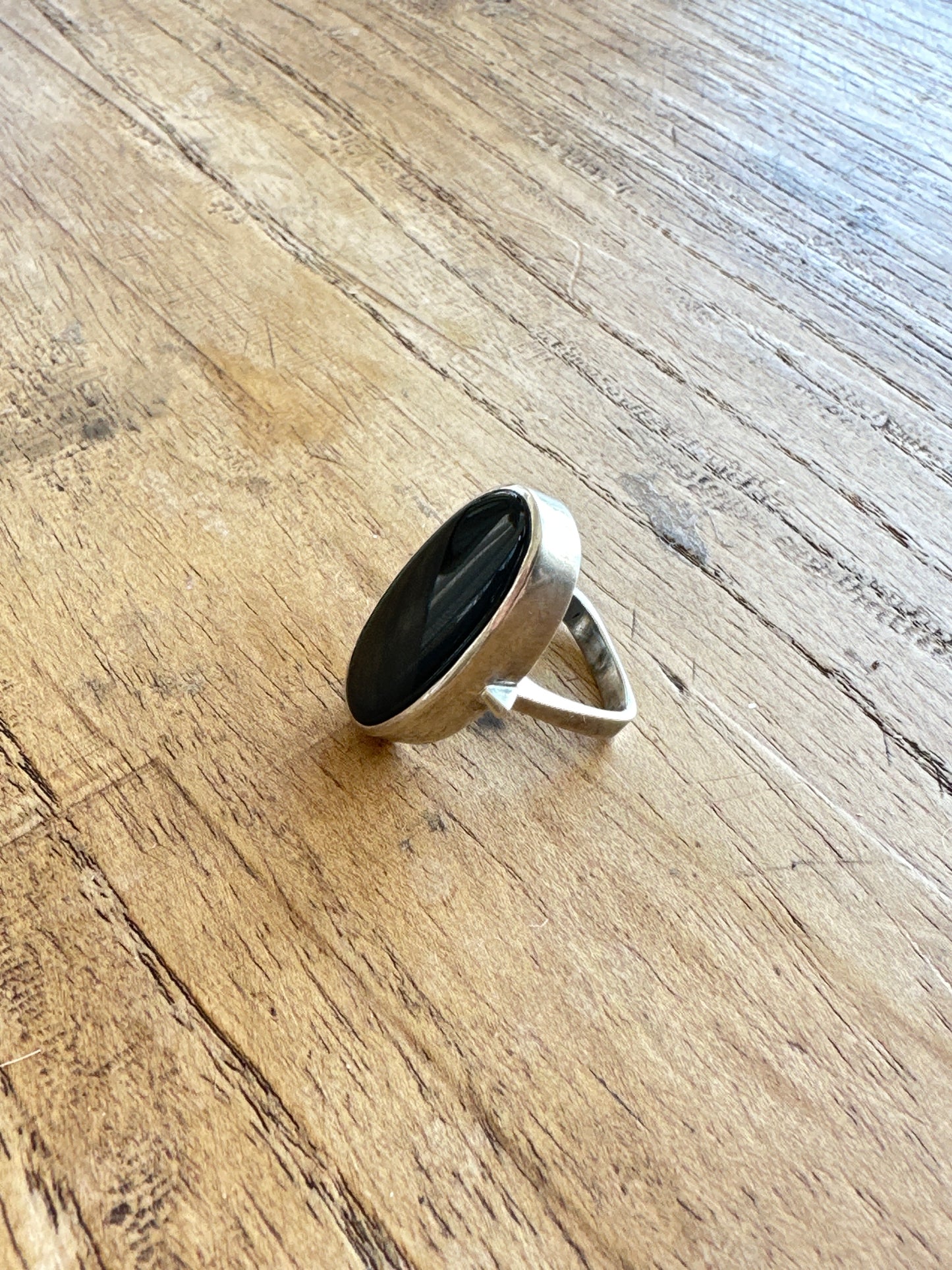 Vintage Spanish mid-century sterling & black onyx oval ring