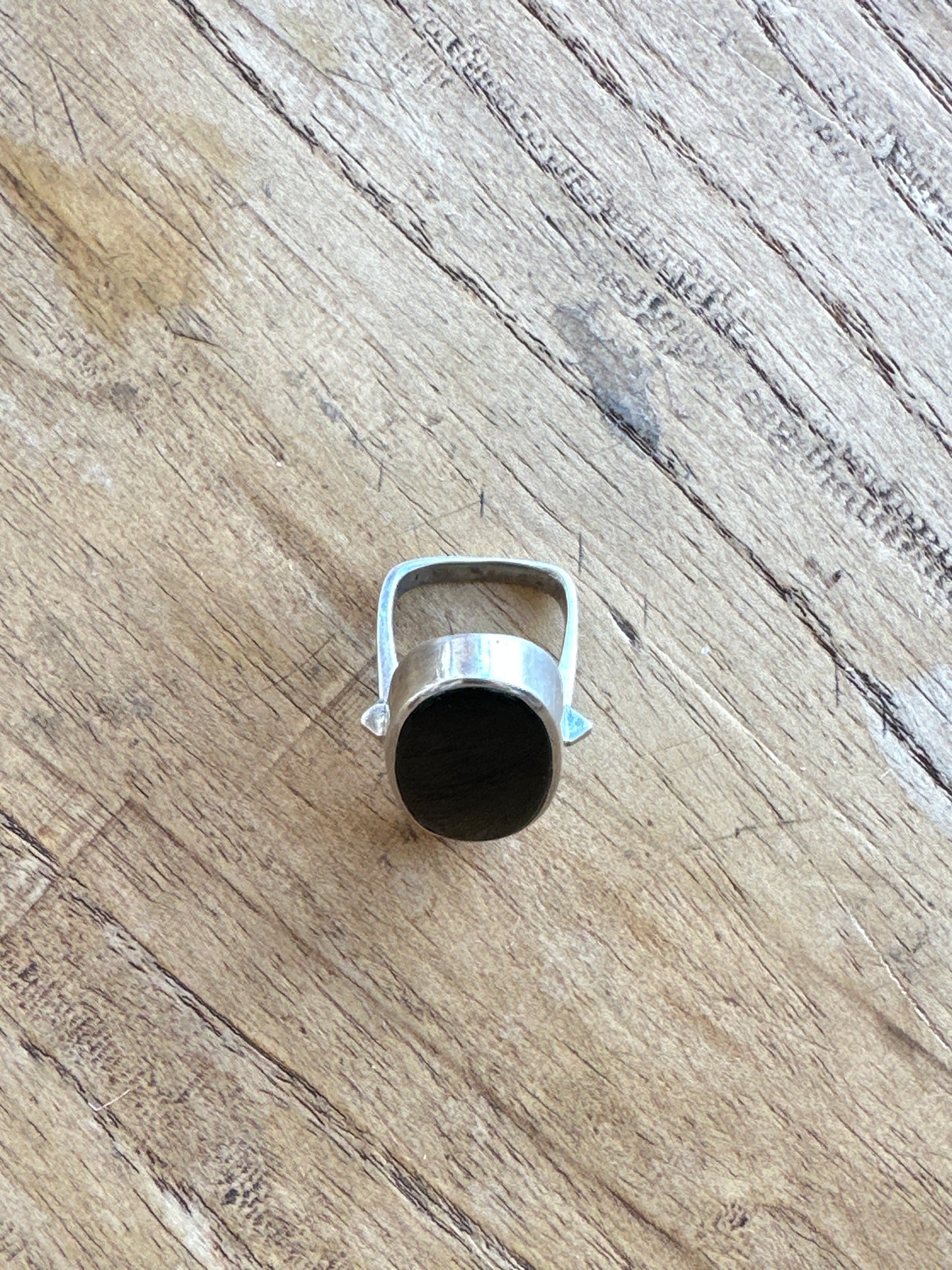 Vintage Spanish mid-century sterling & black onyx oval ring