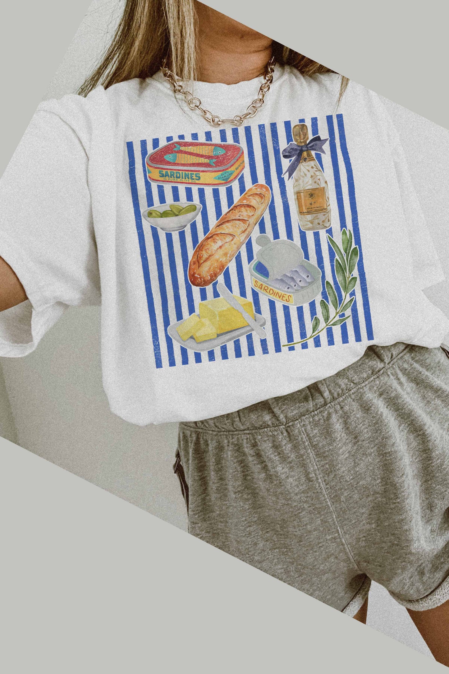 FRENCH FOOD GALLERY OVERSIZED TEE