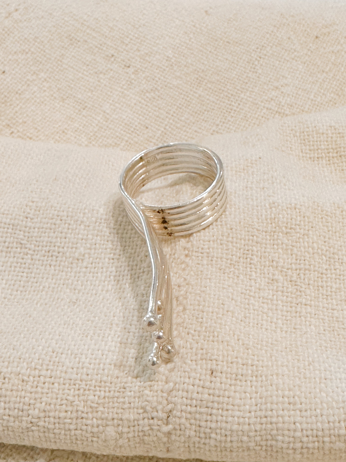 Vintage, Spanish sterling comet ring ￼