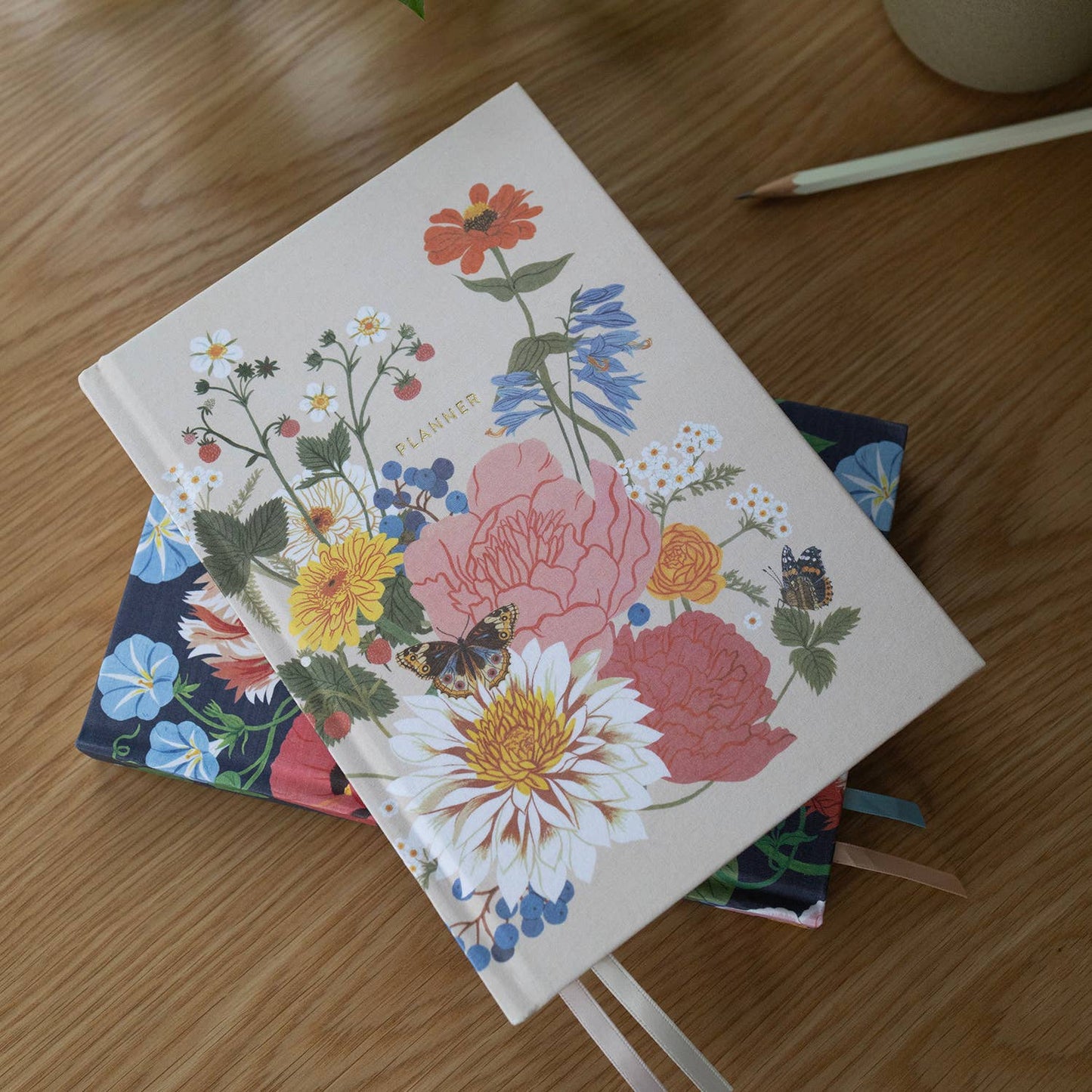Botanica Paper Co. - GARDEN FLORA | LINEN-BOUND UNDATED PLANNER