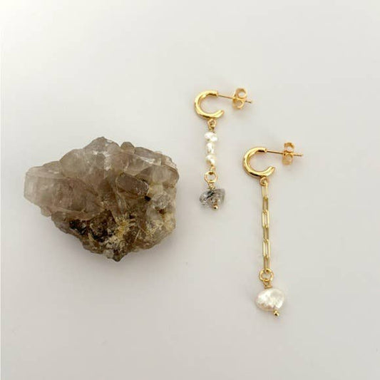 Tramps+Thieves - Pearl & Stone Asymmetrical Earrings