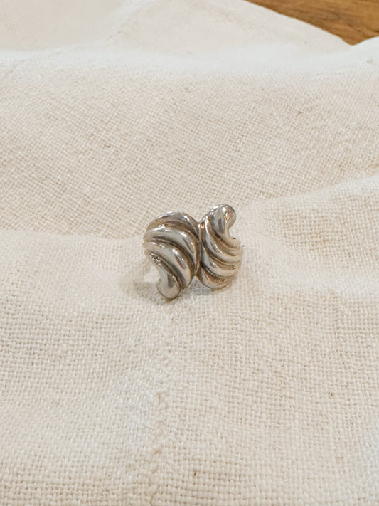 Vintage, Spanish sterling sculptural ring