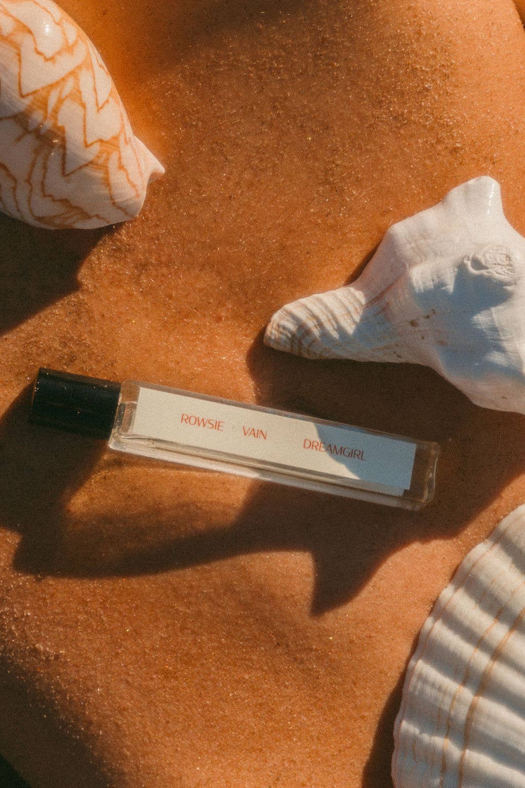 ROWSIE VAIN - Dreamgirl Botanical Perfume Oil Roller Wand (10 ml)