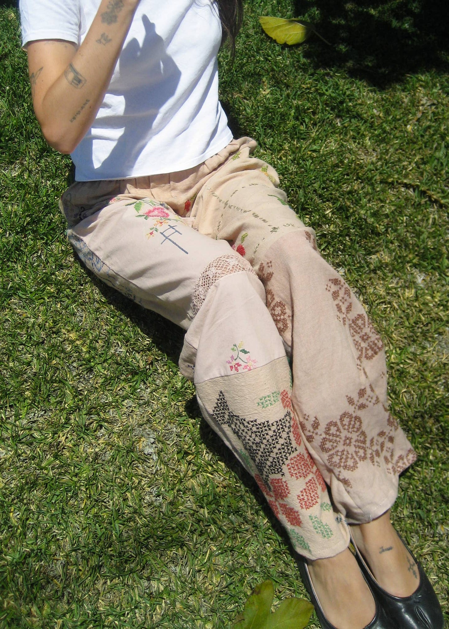American Recycled Clothing - Embroidered Pieced Pant Bundle