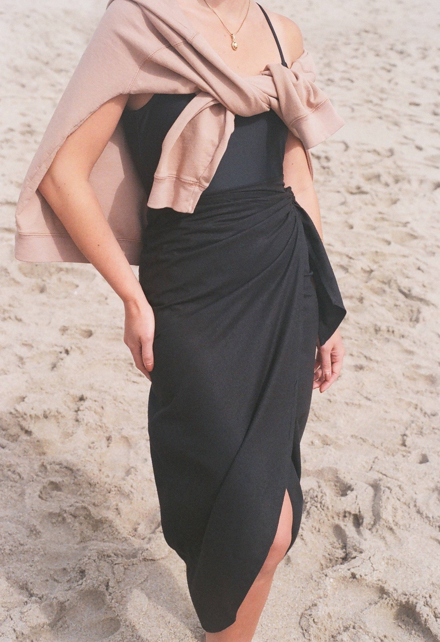 Na Nin - Bobbie Raw Silk Wrap Skirt: Black
