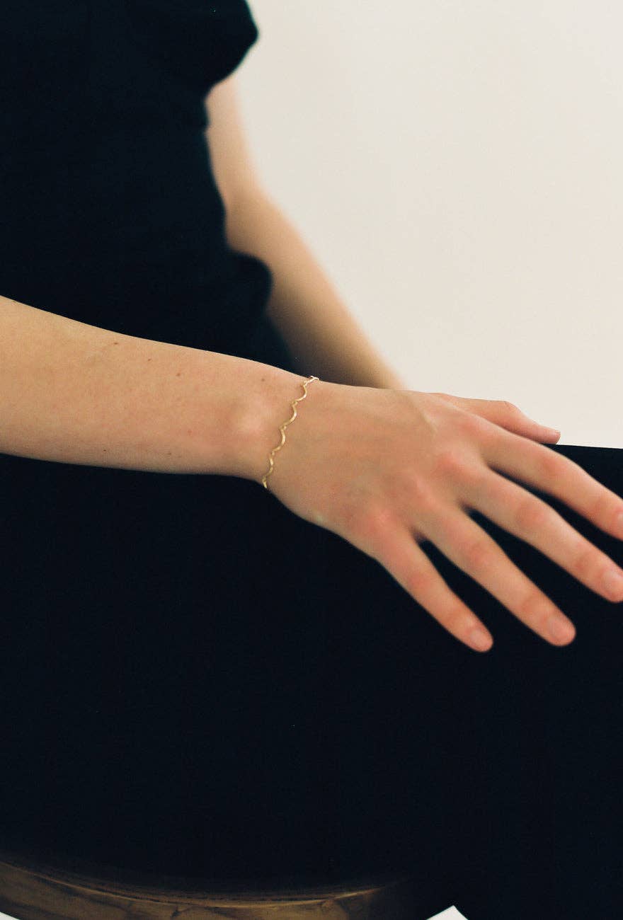 Maslo Jewelry - Scallop Bracelet Gold Filled