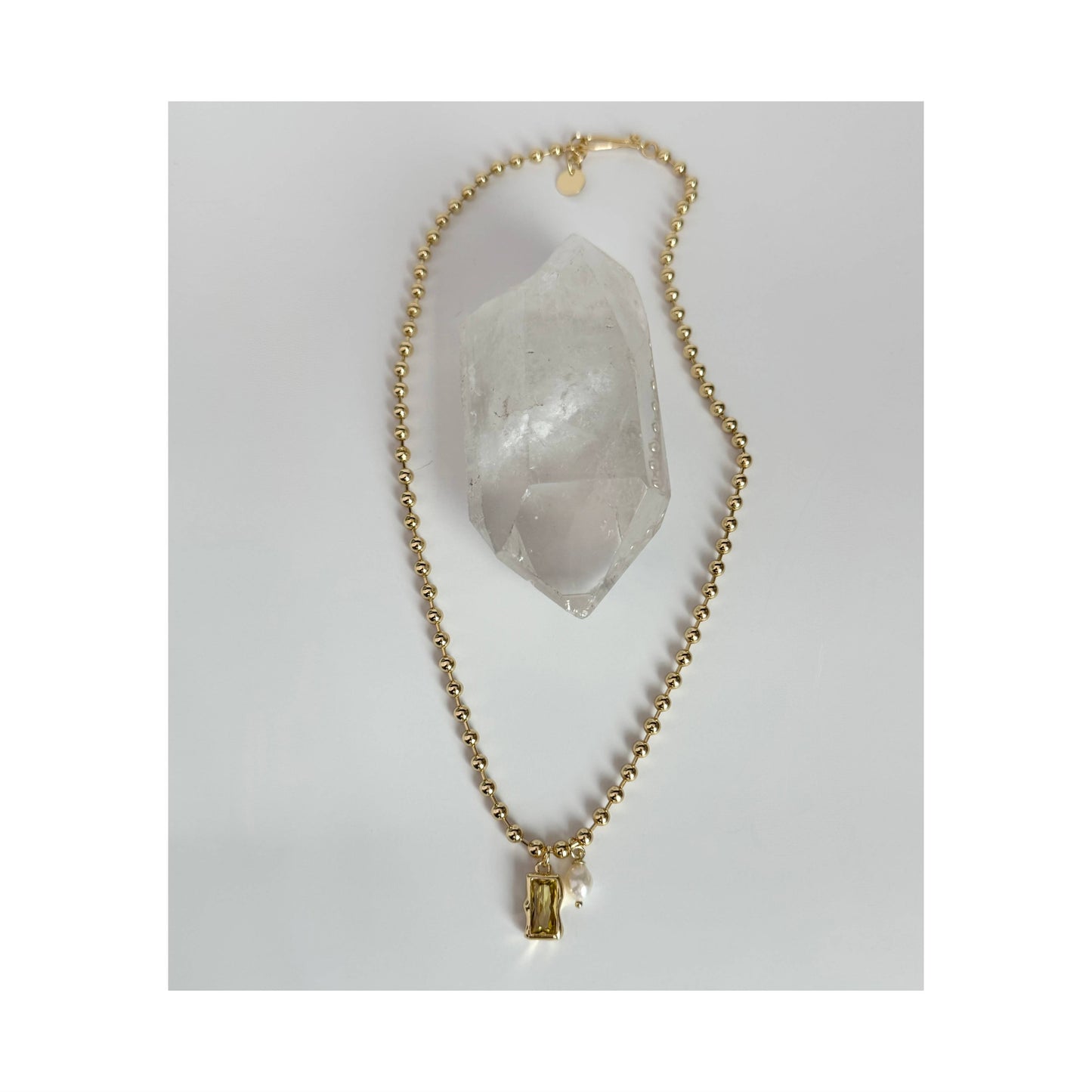 Tramps+Thieves - Cine Necklace : Olive