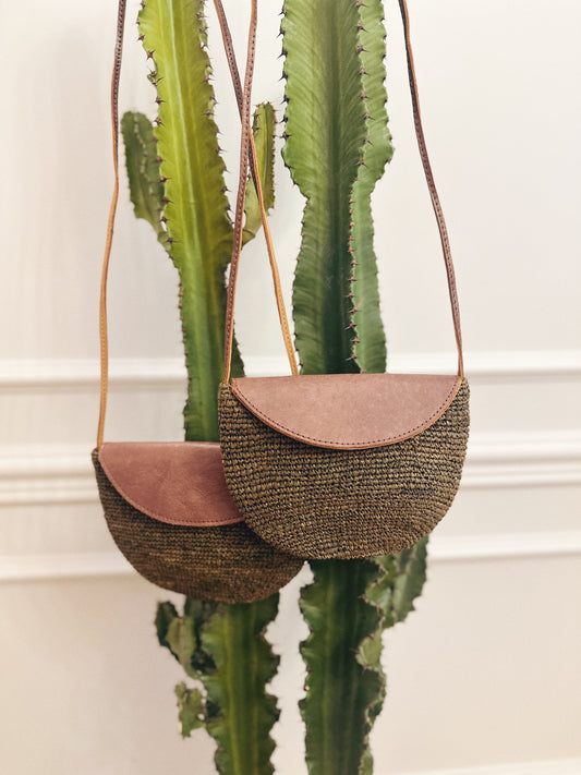 Saint Tropez Raffia Bag in Olive & Leather