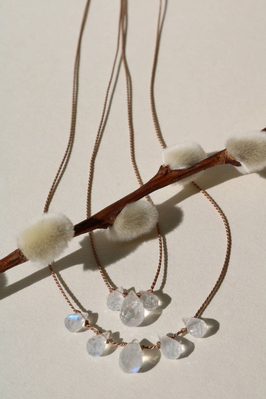 Vibe - VIBE NECKLACE | RAINBOW MOONSTONE DEW DROPS 5