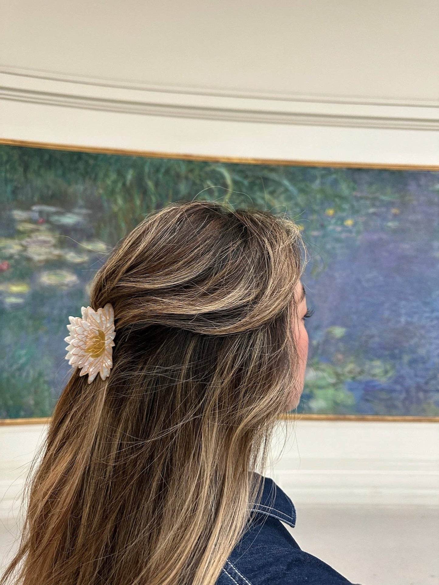 Solar Eclipse - Hand-painted Waterlily Flower Claw Hair Clip | July Birth Flower: Pink