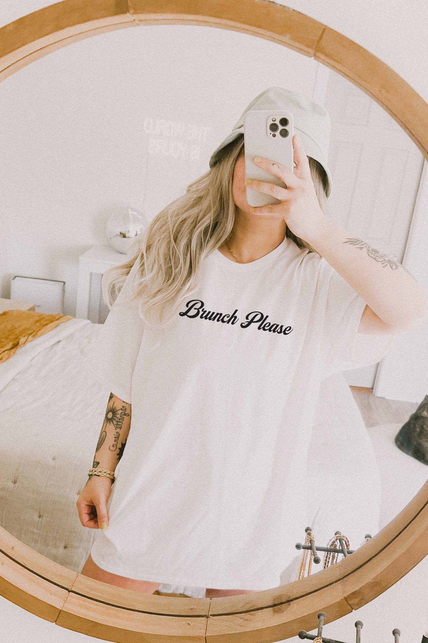 BRUNCH PLEASE OVERSIZED GRAPHIC TEE