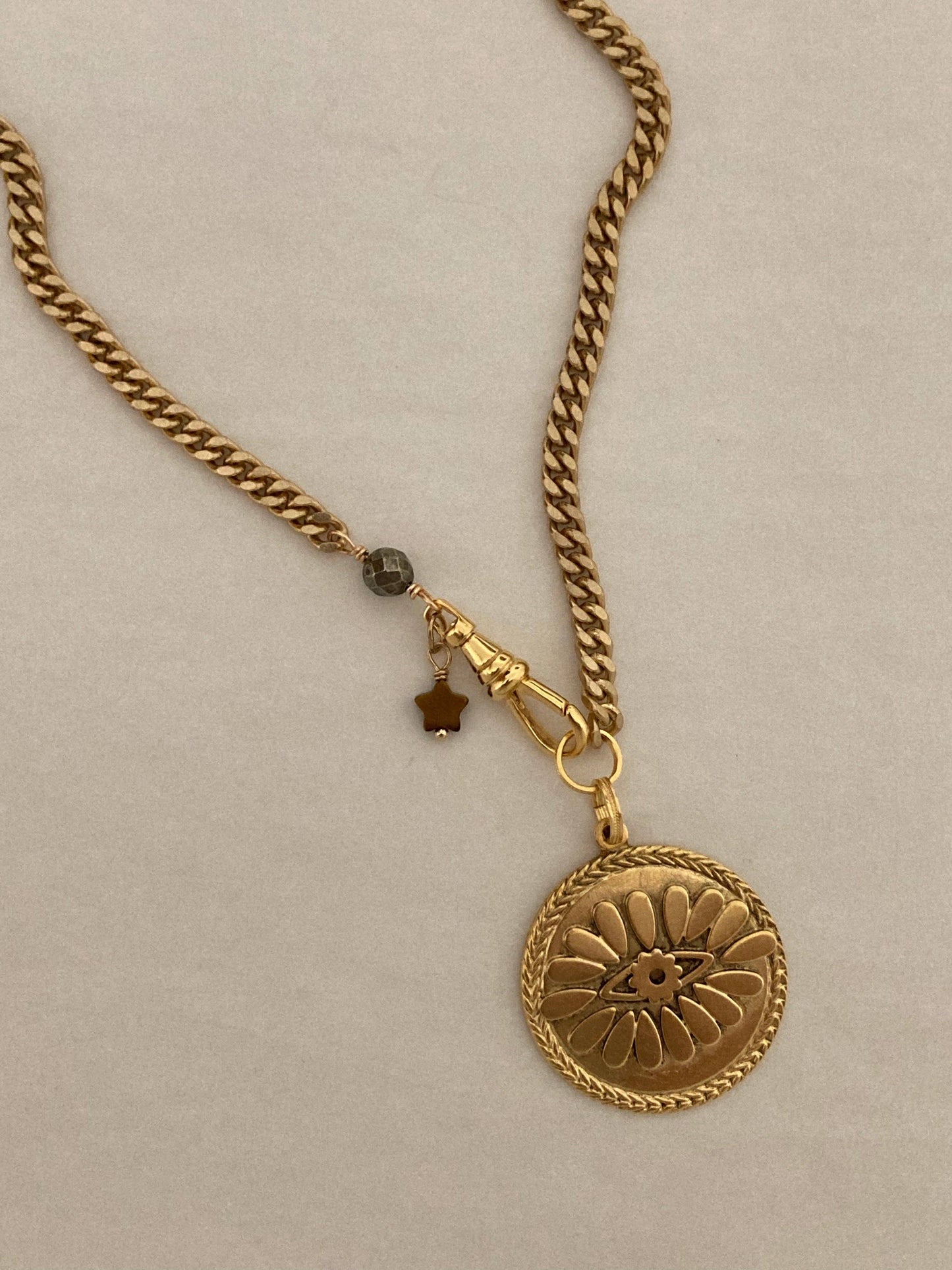 Sandrine France Studio - Elora Pendant