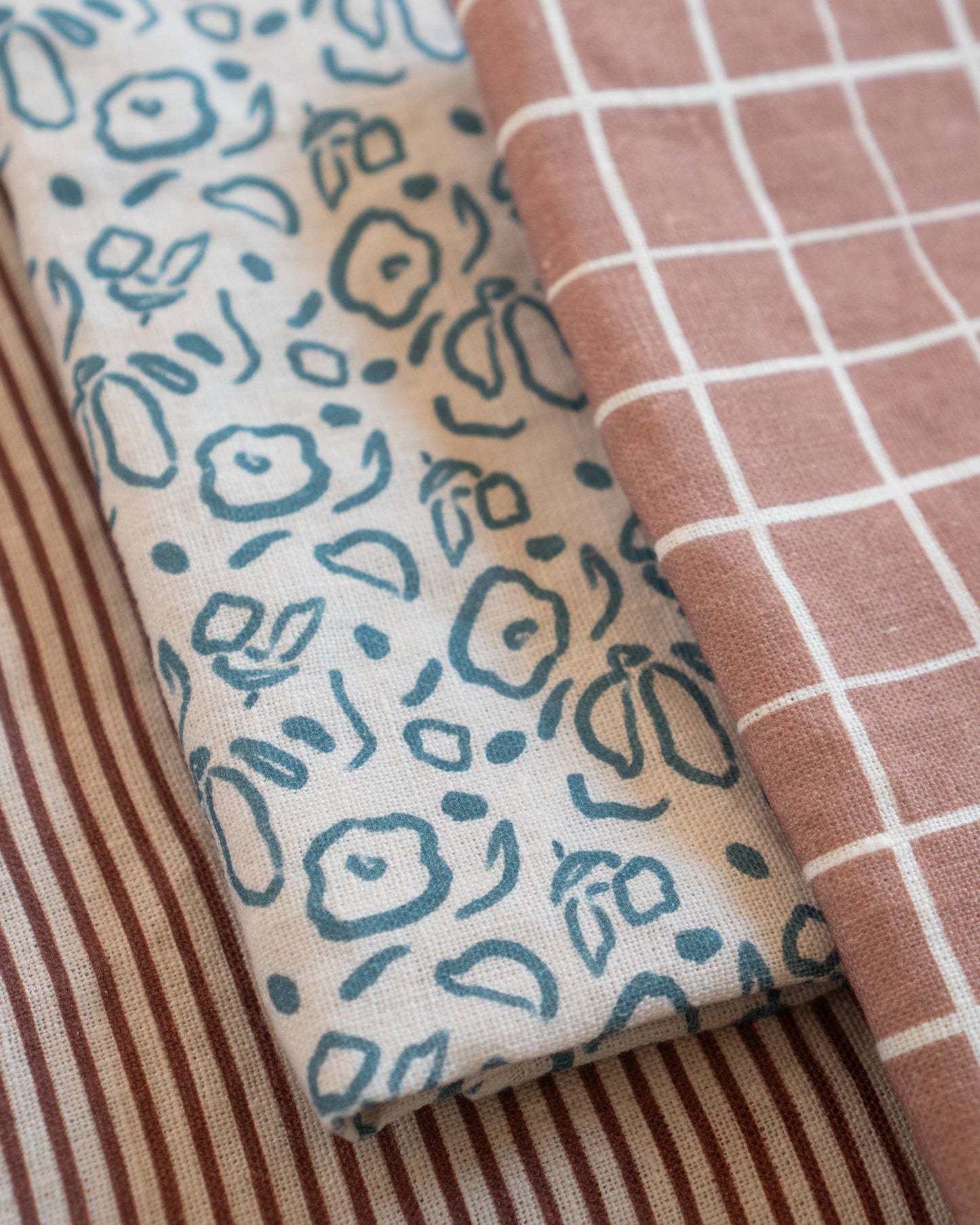 Our Heiday - Loose Grid Mocha Linen Tea Towel