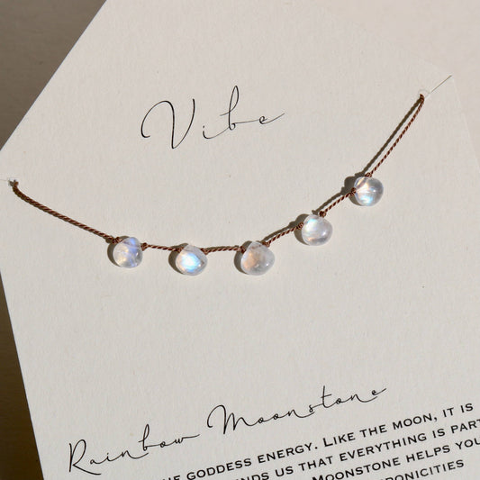 Vibe - VIBE NECKLACE | RAINBOW MOONSTONE 5 STONE