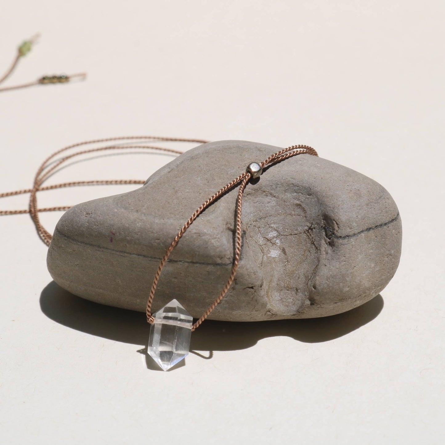 Vibe - VIBE NECKLACE | QUARTZ