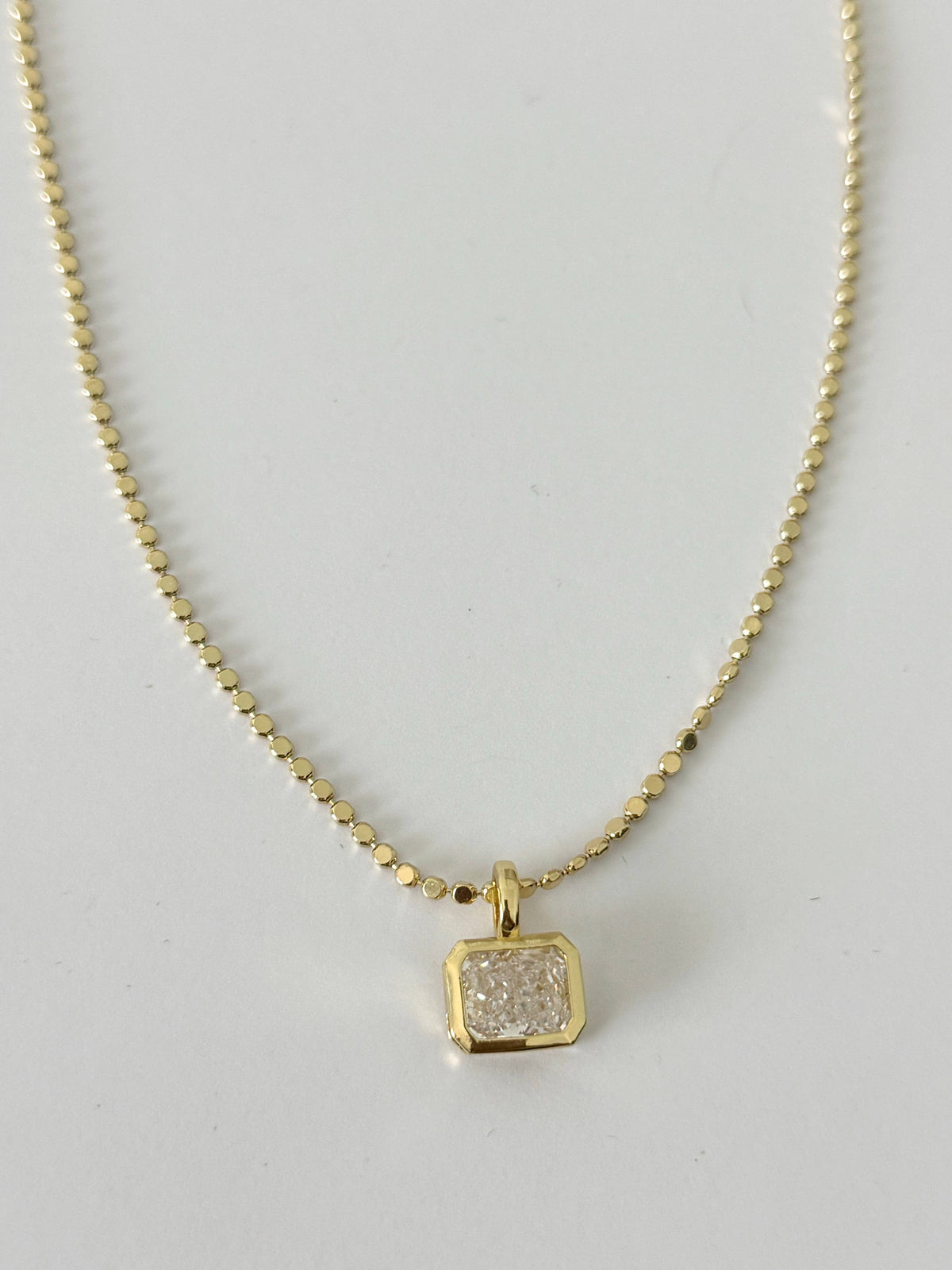 Dia Necklace 