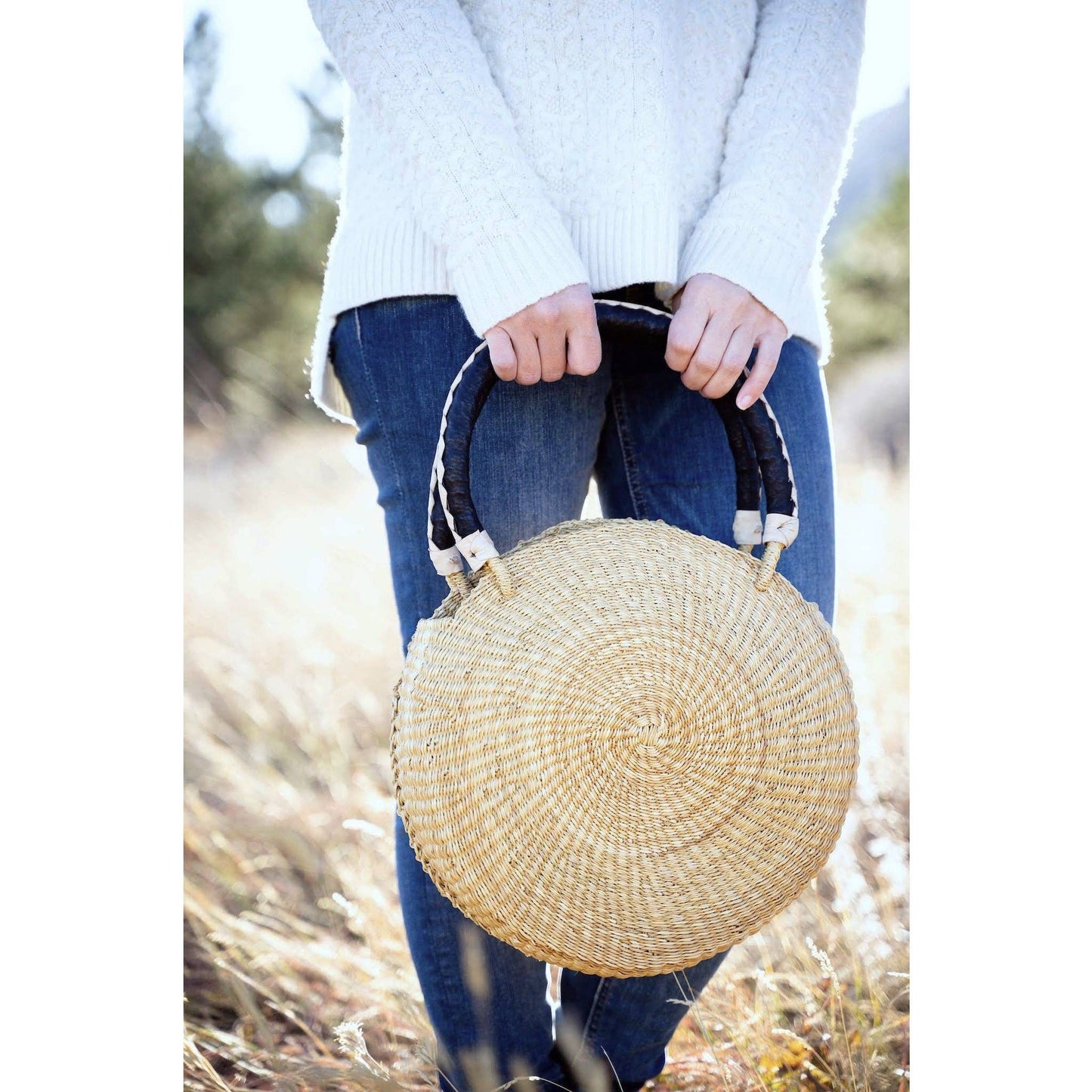 Ti-a Woven Goods - Round Purse